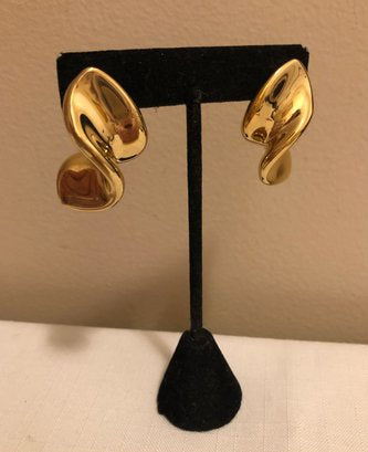 14K Gold Twist Earrings