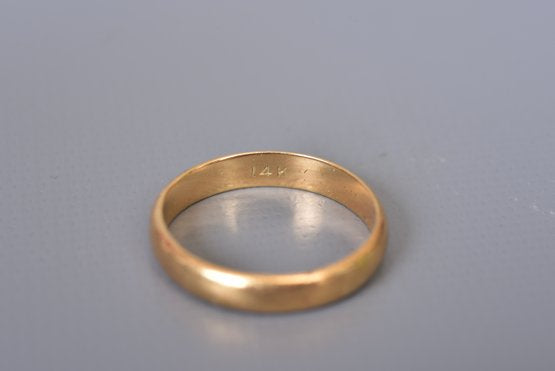 14K Yellow Gold Band Ring