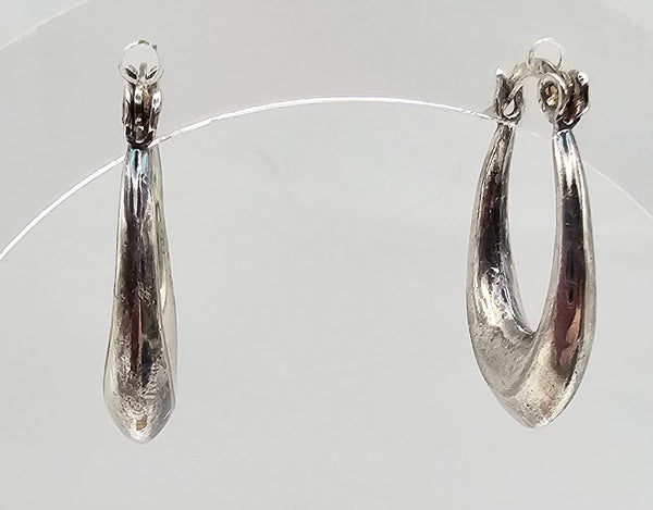 CW Sterling Silver Hollow Form Earrings 2.9 G