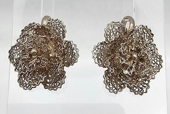 Sterling Silver Filigree Flowers Earrings