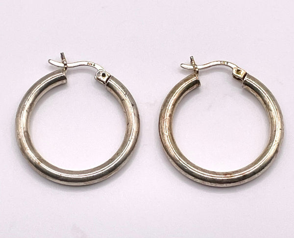 Sterling Silver Hoop Earrings 2.5g