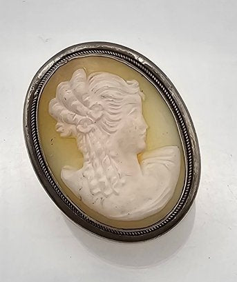 Vintage Shell Cameo Sterling Silver Pendant